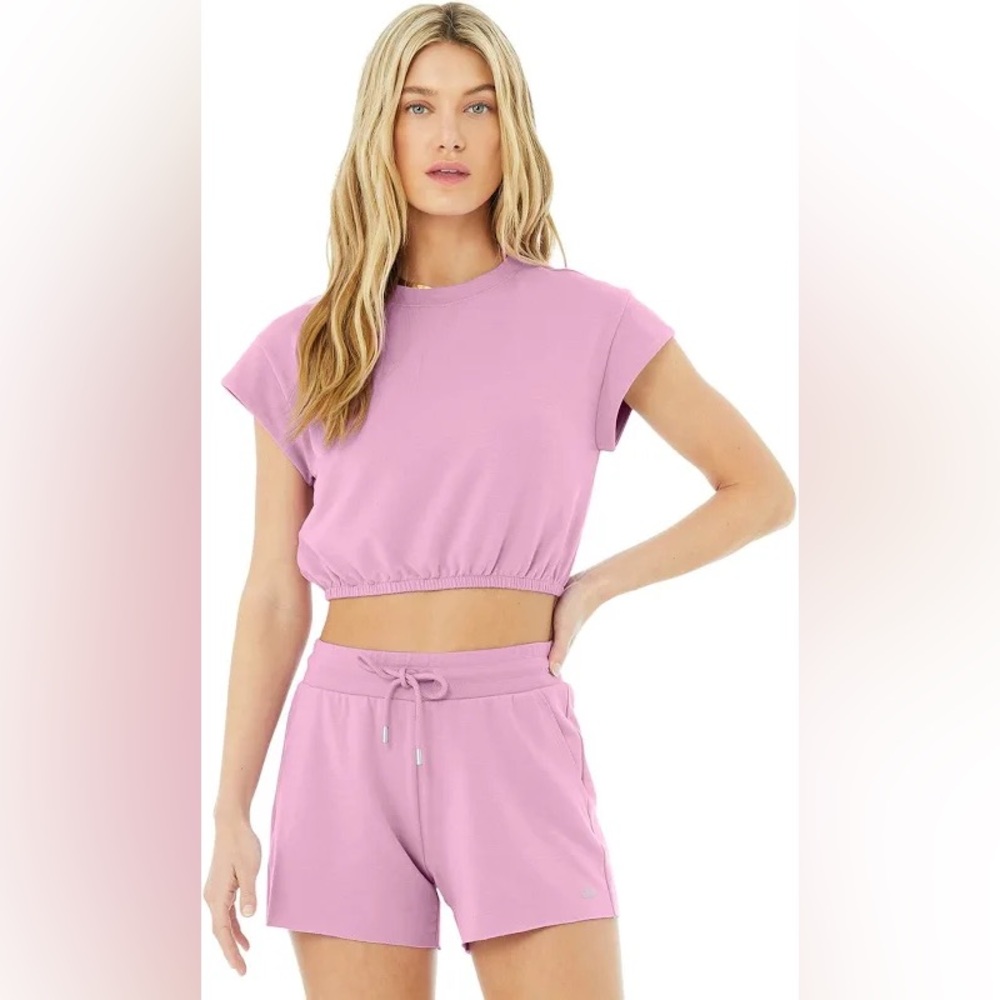 Alo Yoga Dreamy Crop Short Sleeve Top